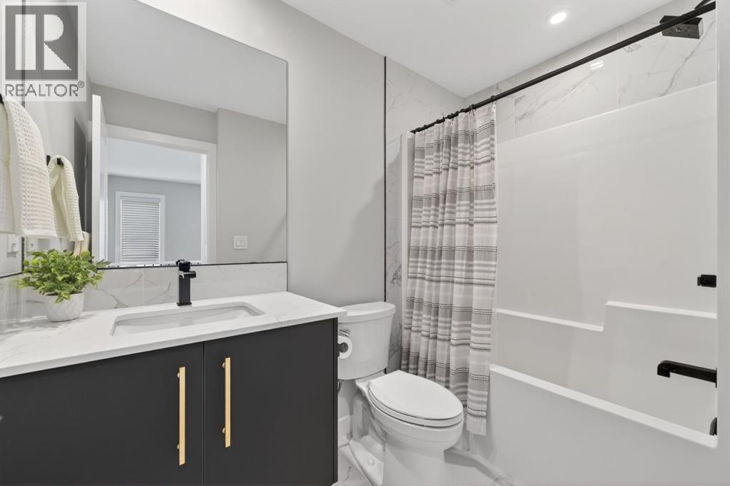 3088 85 Street SW, Calgary, Alberta  T3H 4C4 - Photo 21 - A2308239