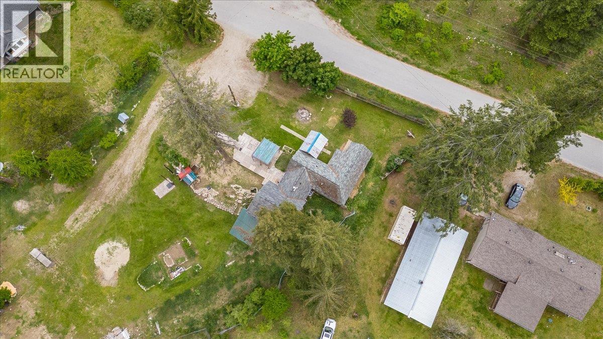 2018 Tarrys Road, Castlegar, British Columbia V1N 4N1 - Photo 57 - 10387871