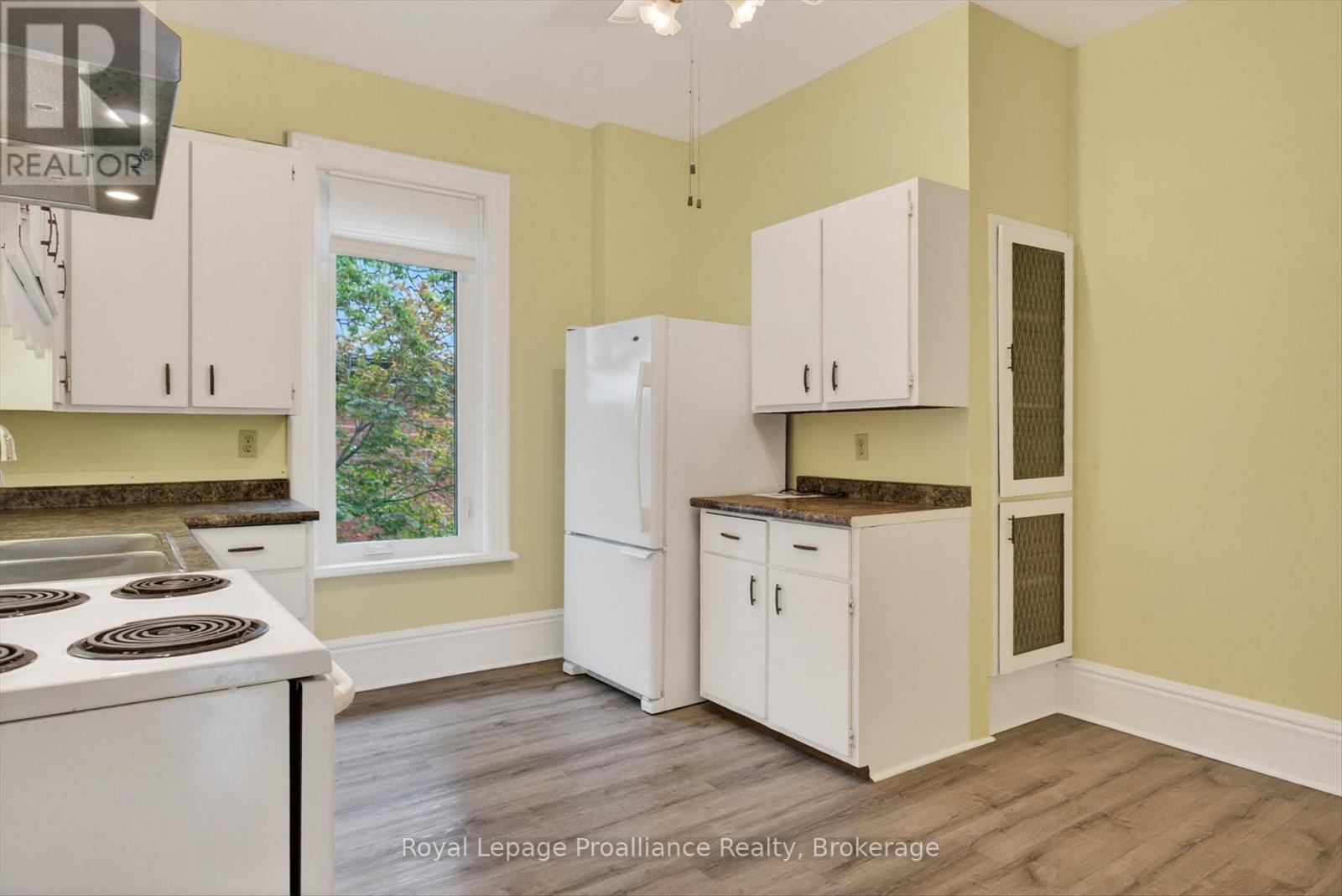 70 Wellington Street, Kawartha Lakes, Ontario  K9V 3N7 - Photo 12 - X13157134