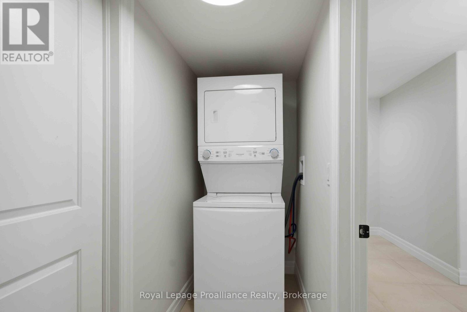 31b Schmidt Way, Quinte West, Ontario  K8V 5P4 - Photo 11 - X13157330