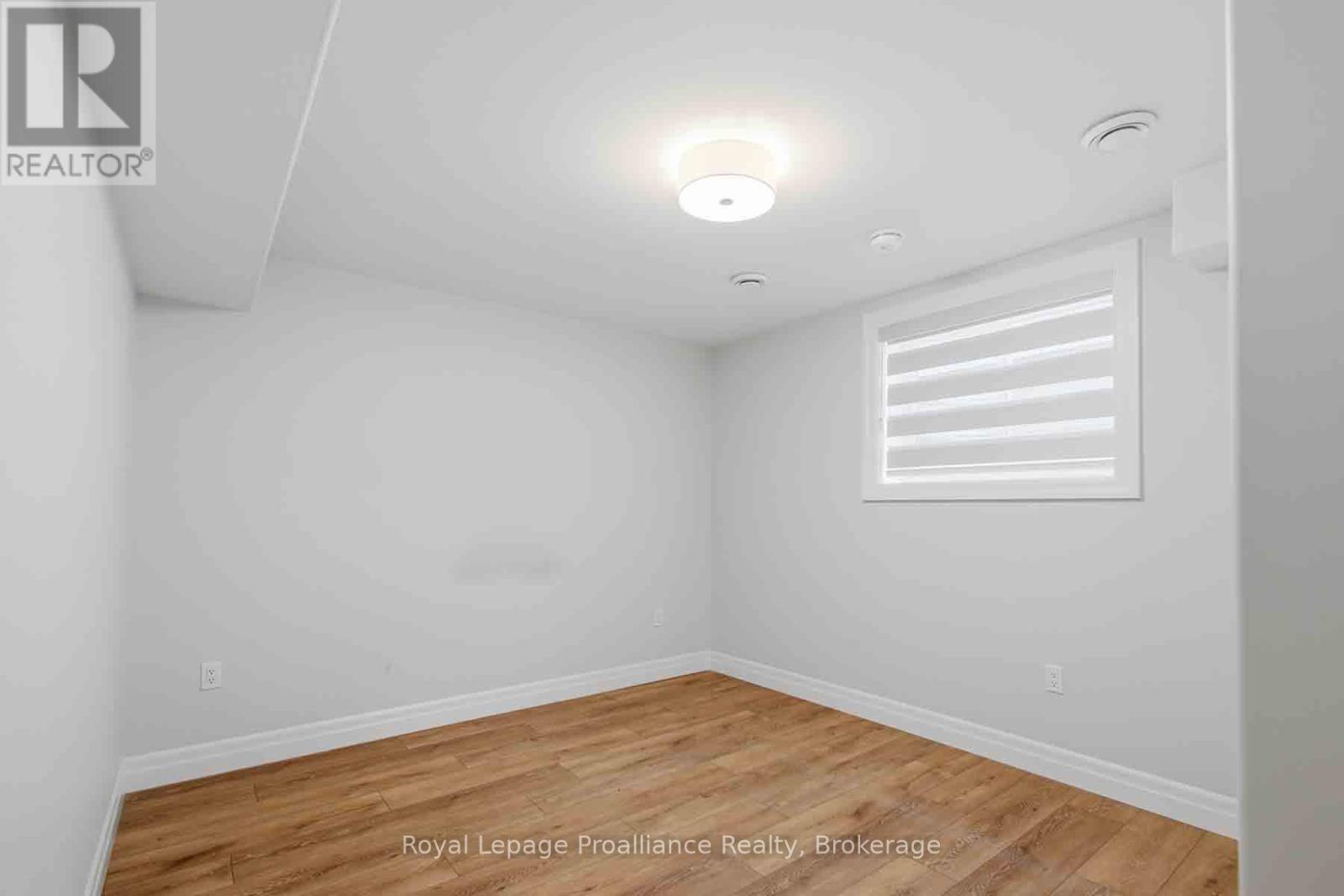 31b Schmidt Way, Quinte West, Ontario  K8V 5P4 - Photo 8 - X13157330