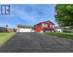 8 GREENVALE CRESCENT, Petawawa, Ontario
