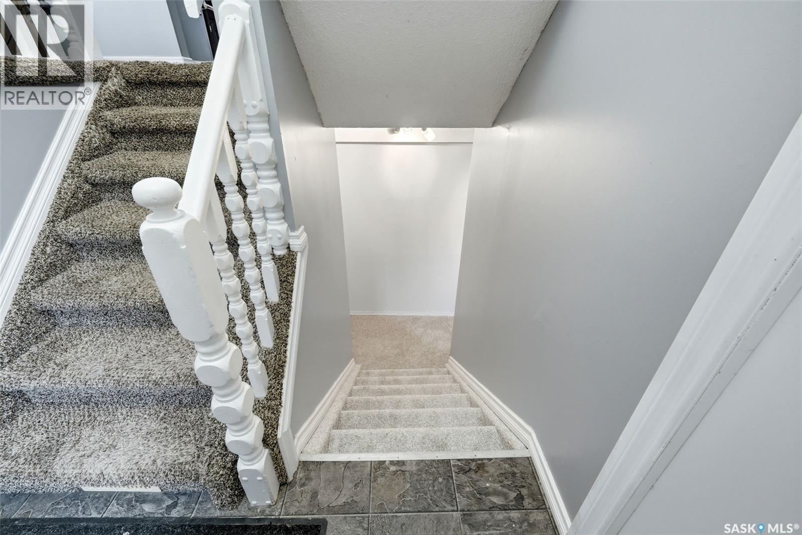 862 Worobetz Crescent N, Regina, Saskatchewan  S4X 2C3 - Photo 17 - SK036736