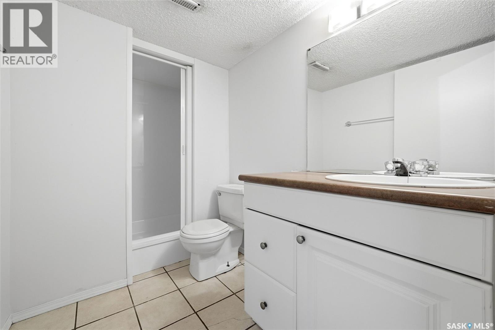 862 Worobetz Crescent N, Regina, Saskatchewan  S4X 2C3 - Photo 22 - SK036736