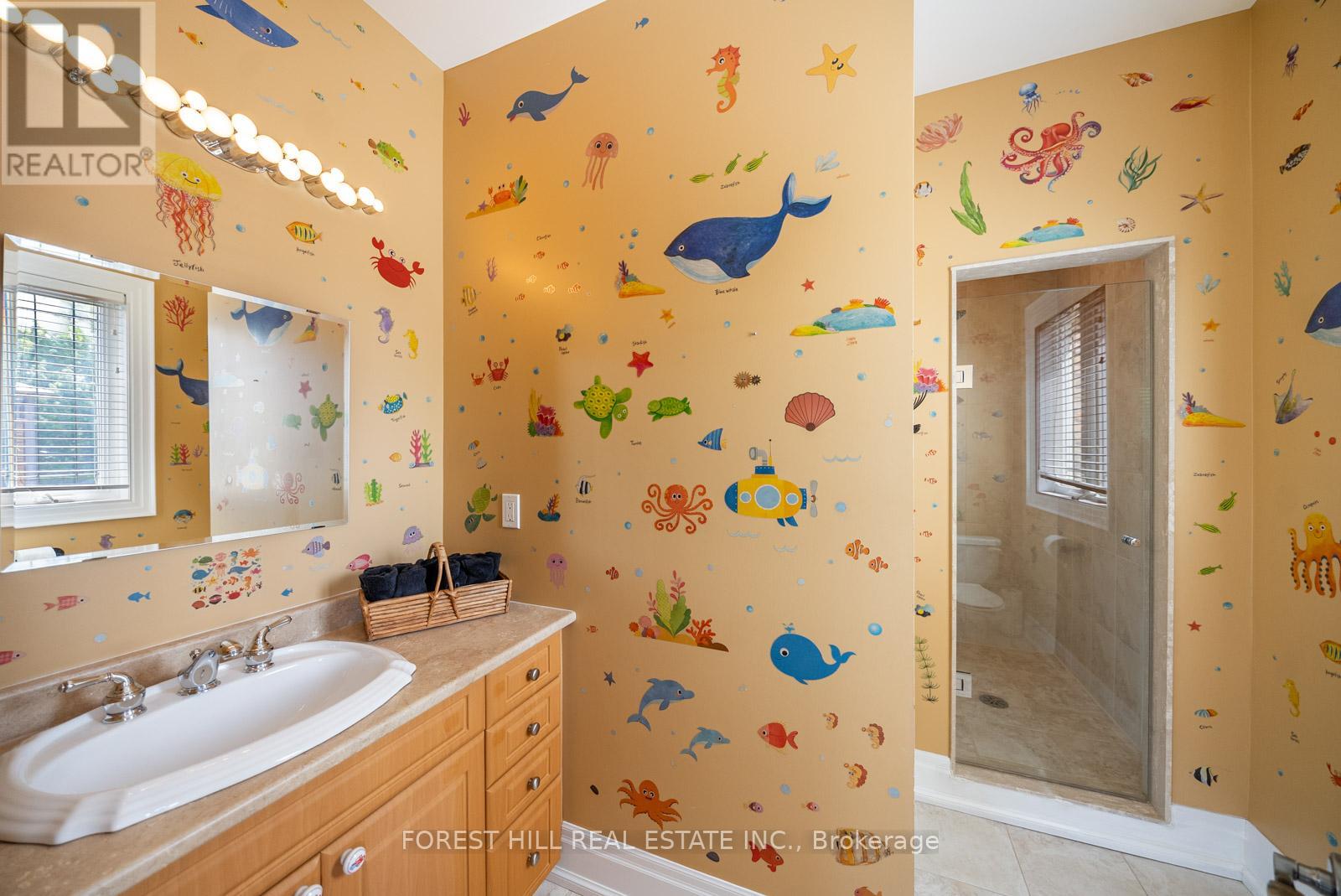 109 Dell Park Avenue, Toronto, Ontario  M6B 2V2 - Photo 35 - C13157214