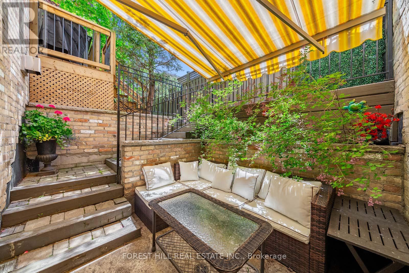 109 Dell Park Avenue, Toronto, Ontario  M6B 2V2 - Photo 50 - C13157214