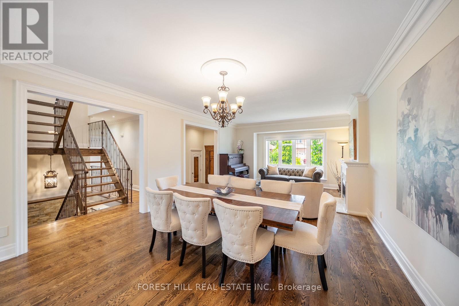 109 Dell Park Avenue, Toronto, Ontario  M6B 2V2 - Photo 8 - C13157214