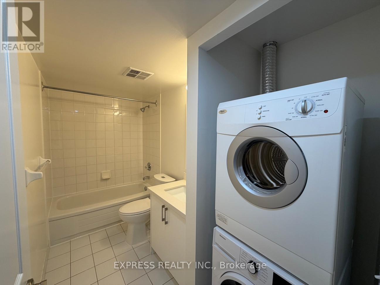 320 - 942 Yonge Street, Toronto, Ontario M4W 3S8 - Photo 11 - C13157218