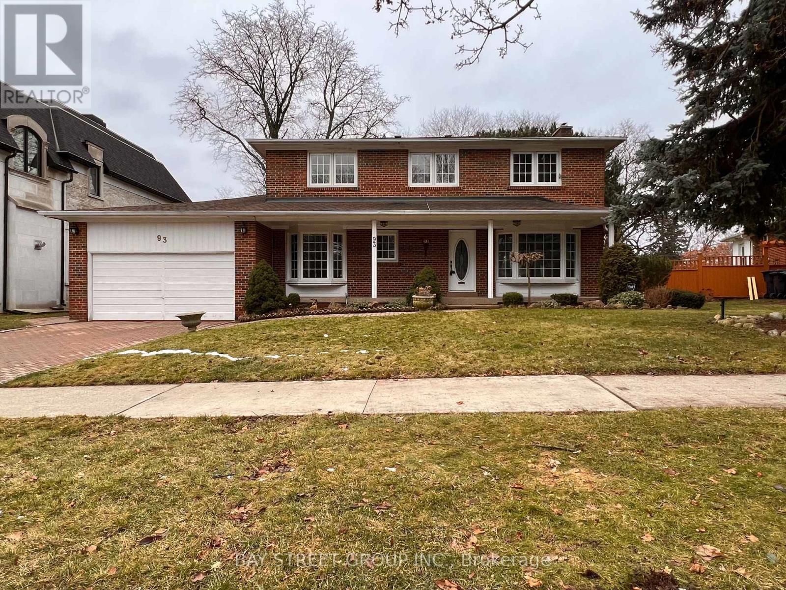 93 Lord Seaton Road, Toronto, Ontario  M2P 1K7 - Photo 3 - C13157240