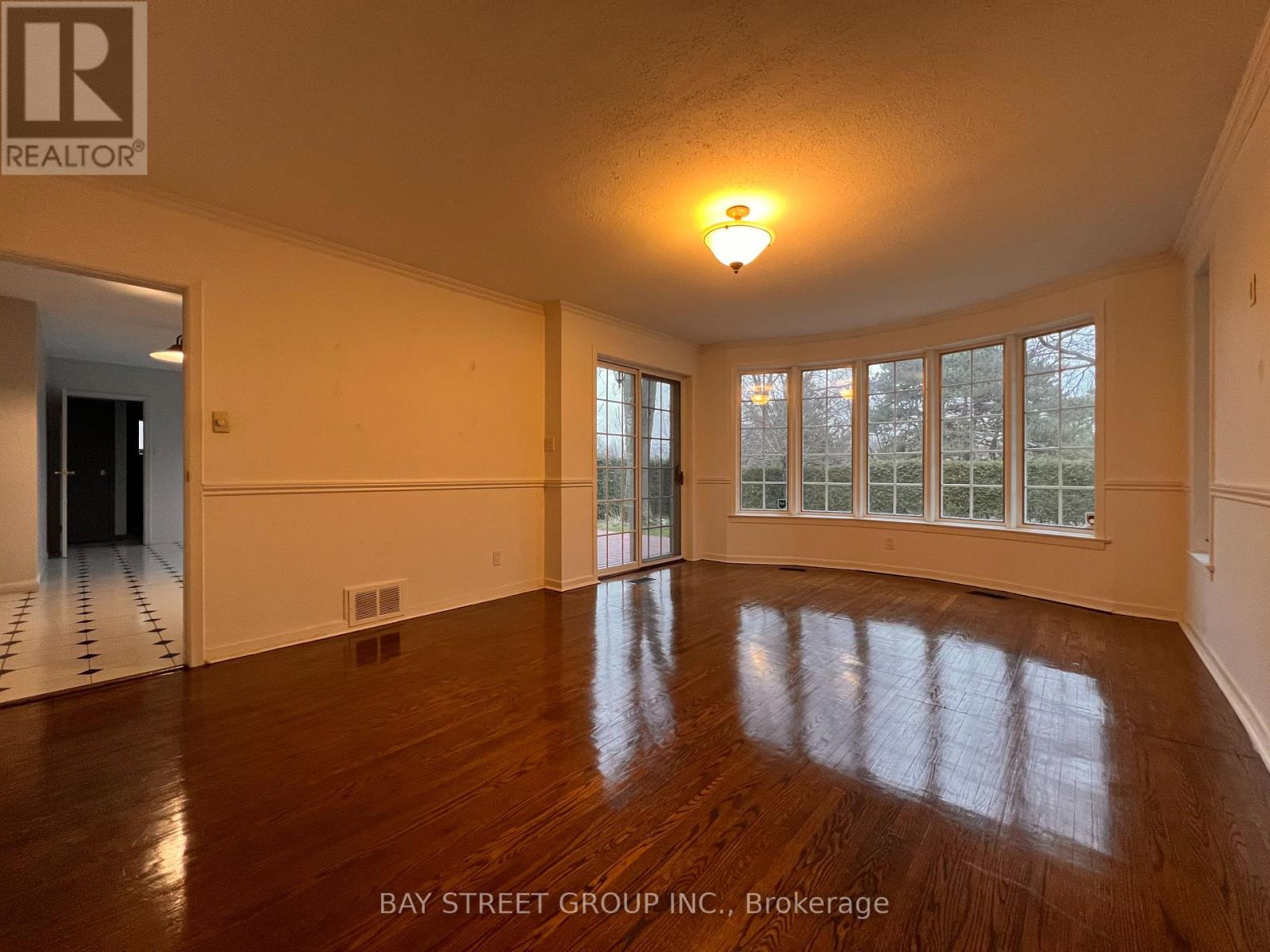 93 Lord Seaton Road, Toronto, Ontario  M2P 1K7 - Photo 7 - C13157240