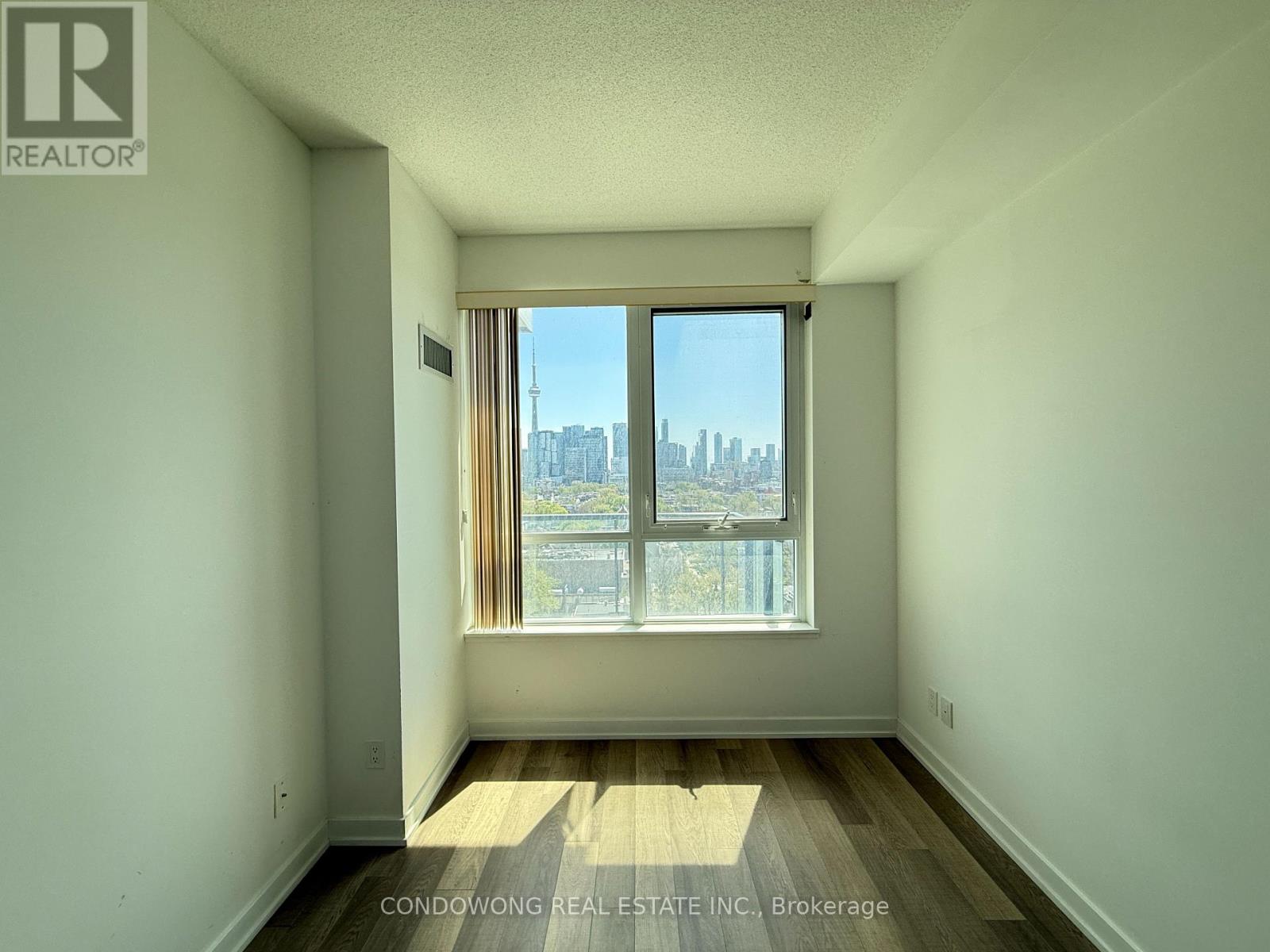 1202 - 181 Huron Street, Toronto, Ontario  M5T 0C1 - Photo 4 - C13157388