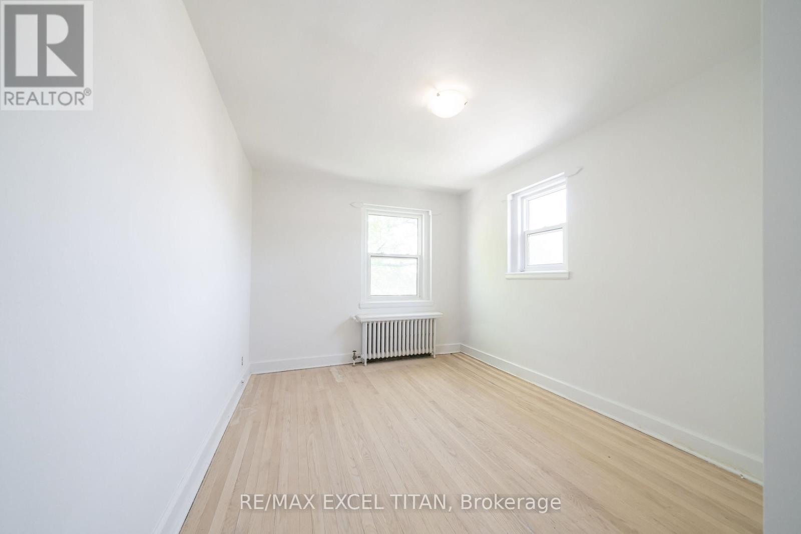 31 - 1 Mallory Gardens, Toronto, Ontario  M4V 2A6 - Photo 9 - C13157412