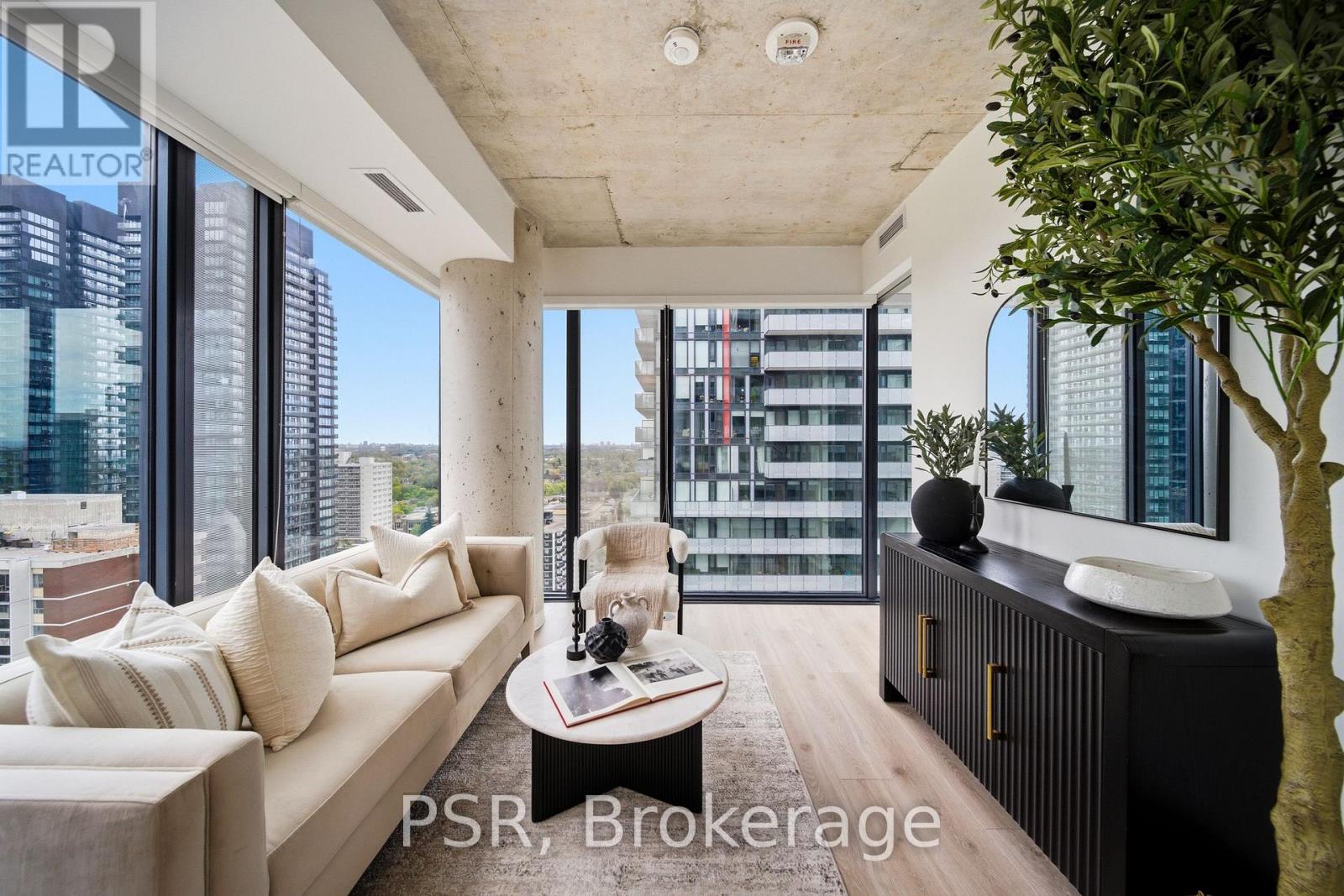 2005 - 161 Roehampton Avenue, Toronto, Ontario  M4P 0C8 - Photo 4 - C13157448
