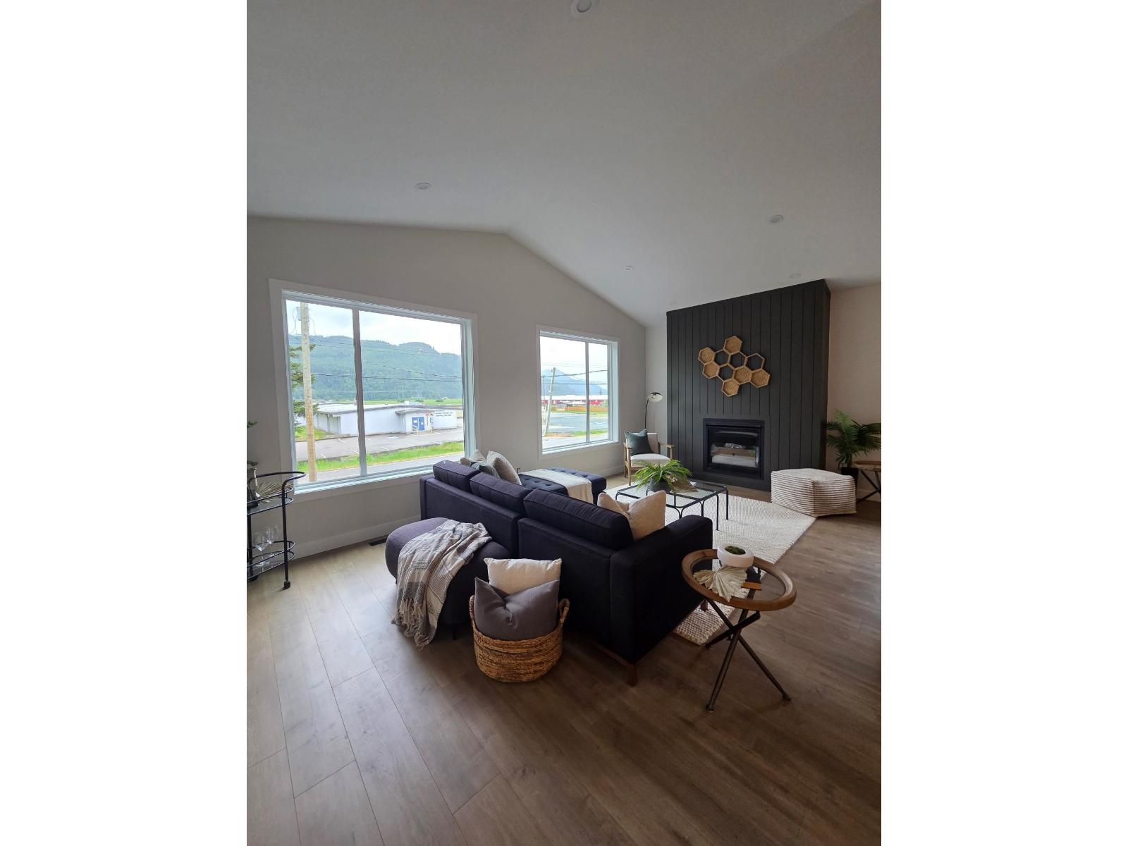 49539 Prairie Central Road, East Chilliwack, Chilliwack, British Columbia  V2P 6H3 - Photo 5 - R3099319