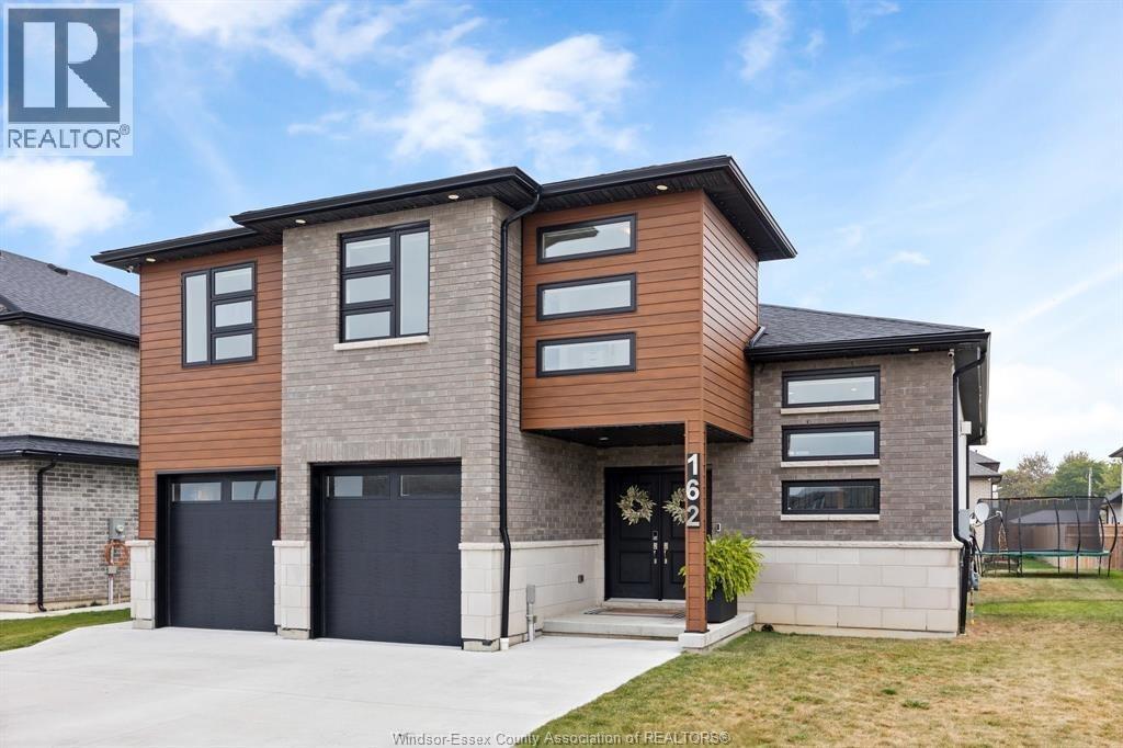 162 SUMMER STREET, Belle River, Ontario