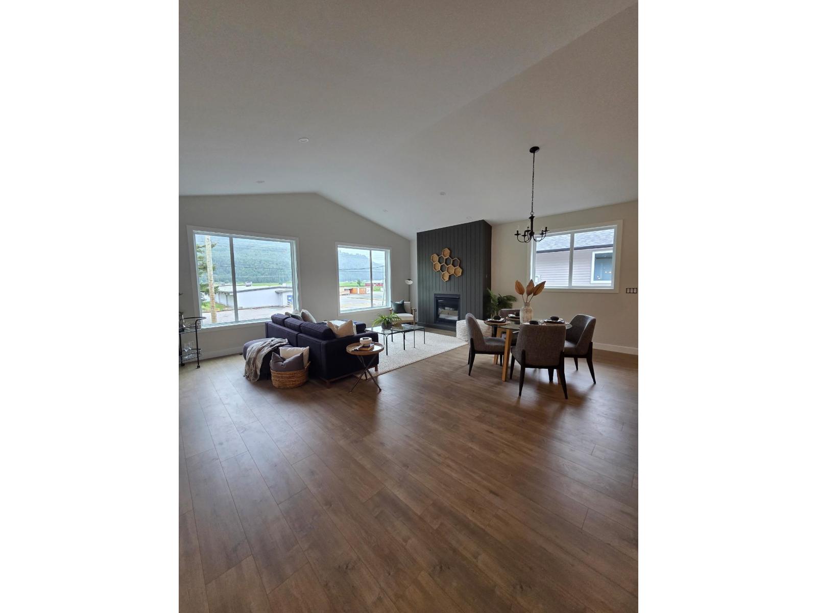 49545 Prairie Central Road, East Chilliwack, Chilliwack, British Columbia  V2P 6H3 - Photo 6 - R3099320