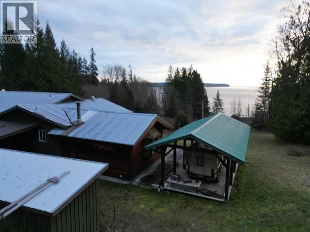 4002 Highway 101, Powell River, British Columbia   - Photo 31 - 19629