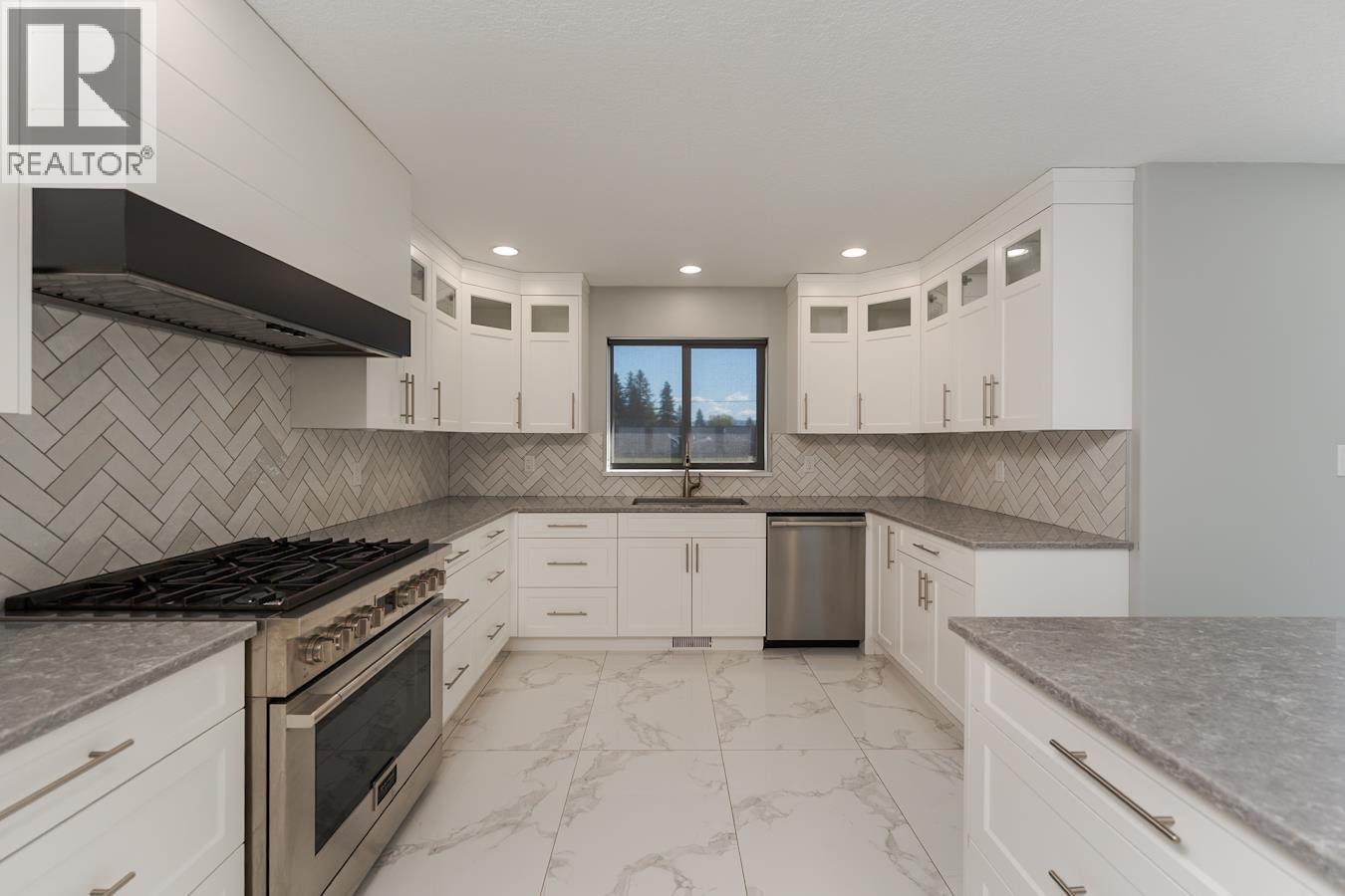 7825 Beaver Road, Prince George, British Columbia  V2N 6E6 - Photo 6 - R3126409