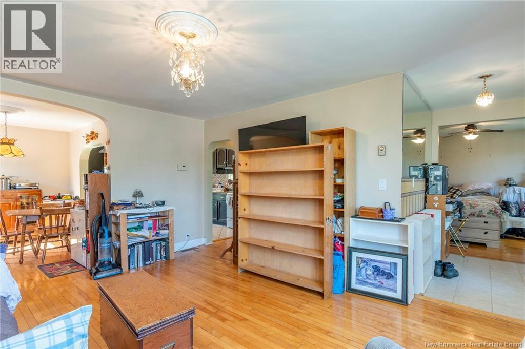 307 Main Street, Sussex, New Brunswick  E4E 1R7 - Photo 10 - NB139782