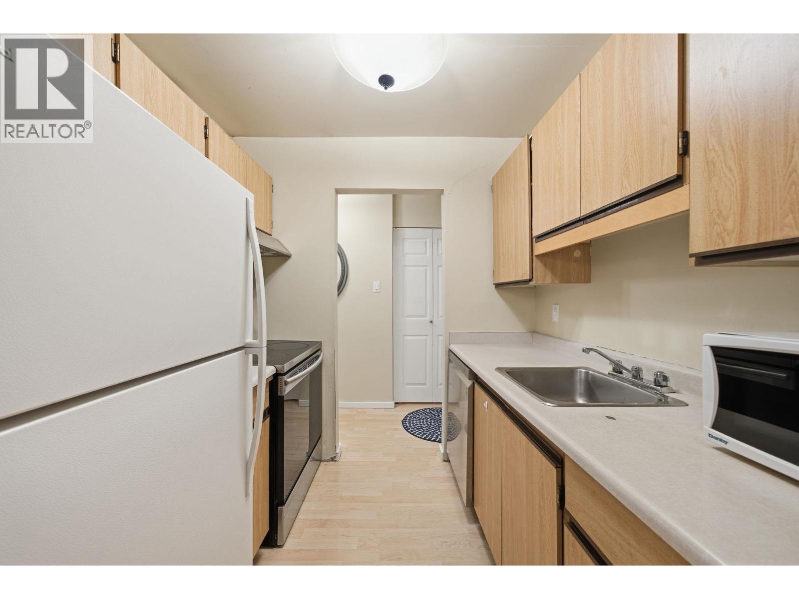 310 8511 Ackroyd Road, Richmond, British Columbia  V6X 3E7 - Photo 8 - R3126288