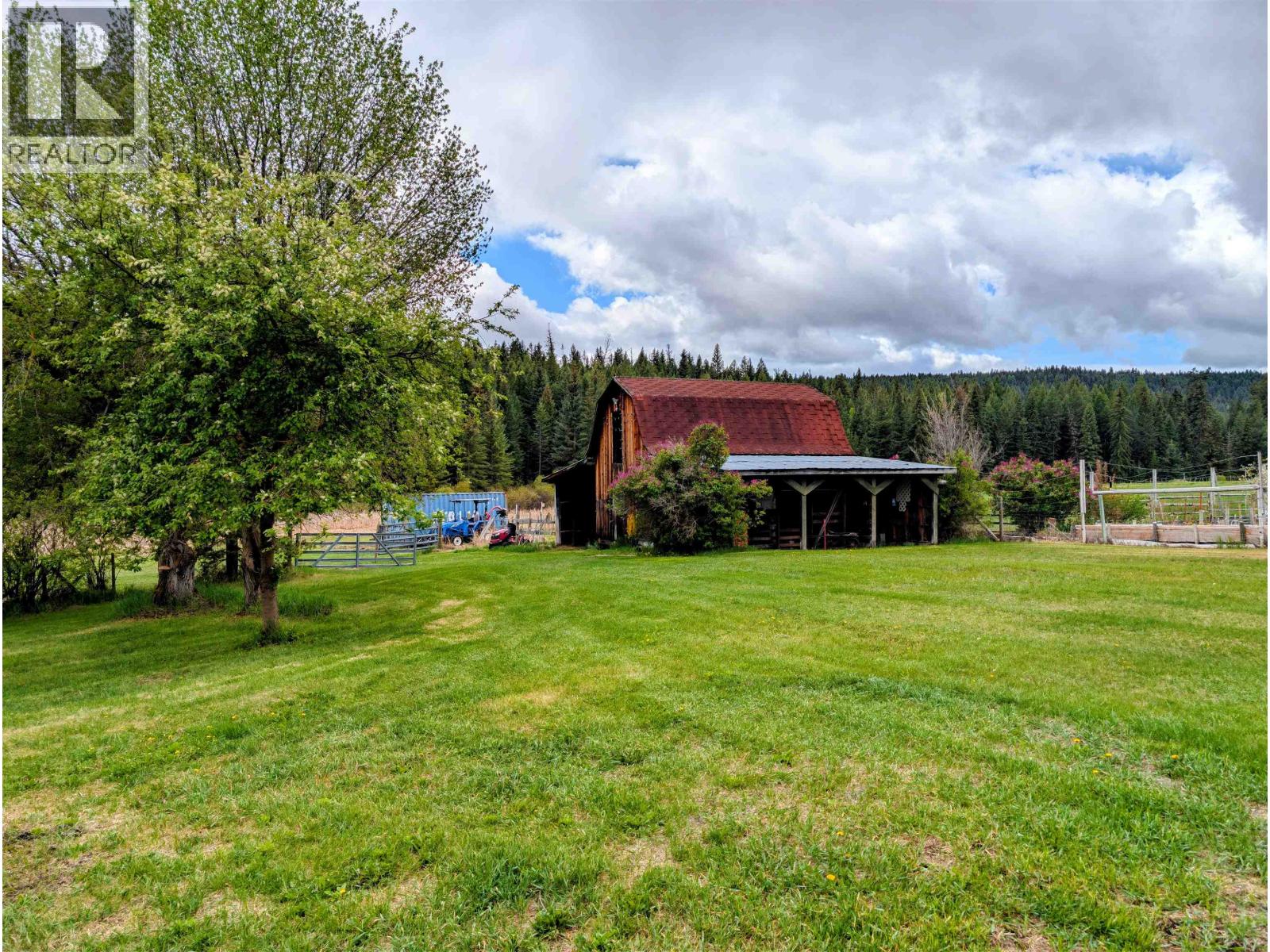 1442 Chimney Valley Road, Williams Lake, British Columbia  V2G 4W6 - Photo 5 - R3062340