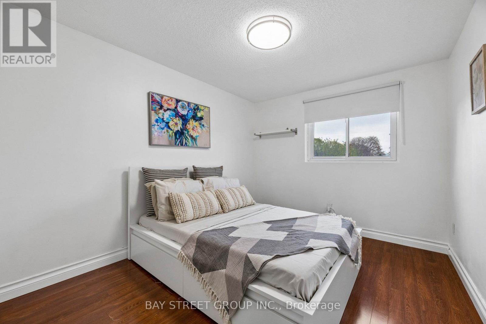 1165 Southdale Avenue S, Oshawa, Ontario  L1H 7Y9 - Photo 19 - E13157120