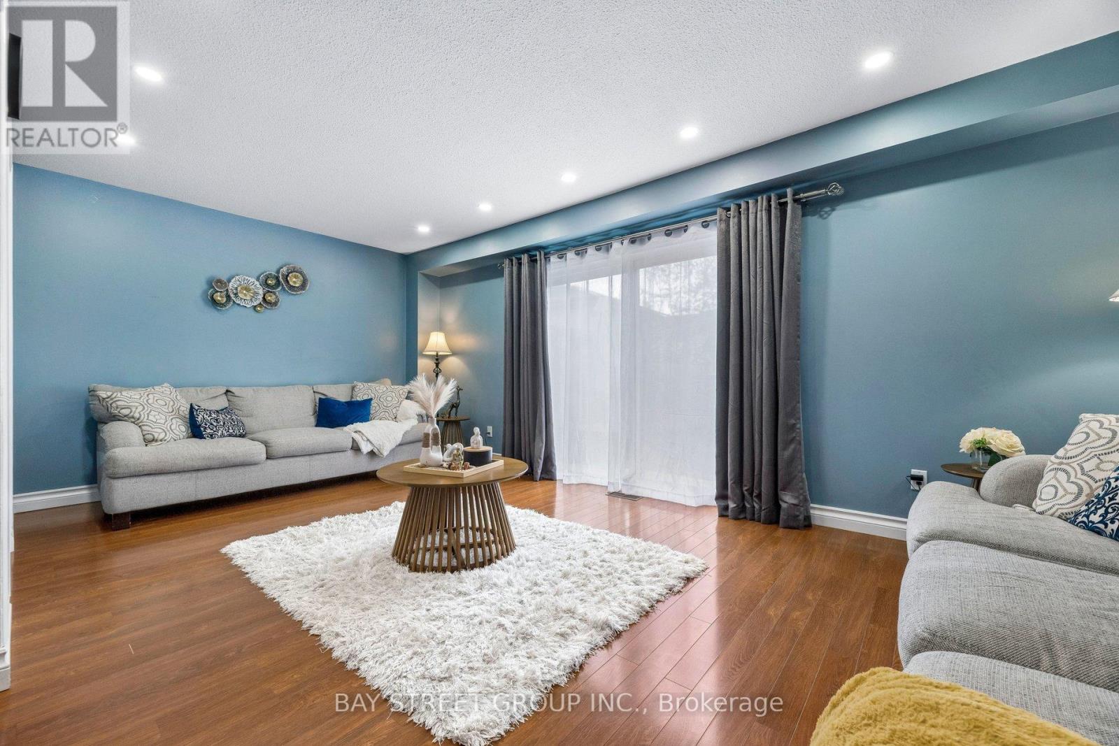 1165 Southdale Avenue S, Oshawa, Ontario  L1H 7Y9 - Photo 9 - E13157120