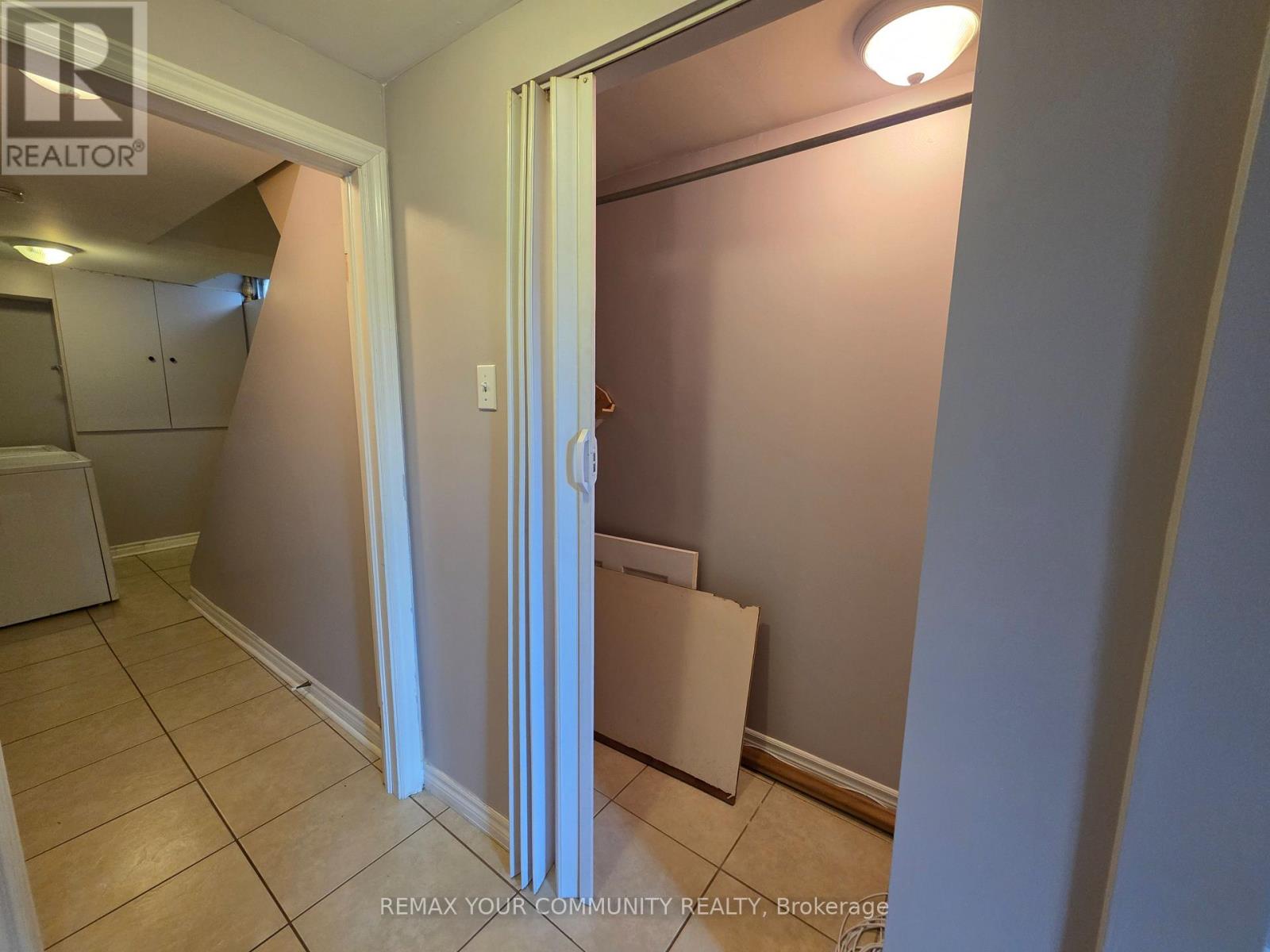 Bsmt - 331 Phillip Murray Avenue, Oshawa, Ontario L1J 1H1 - Photo 11 - E13157334