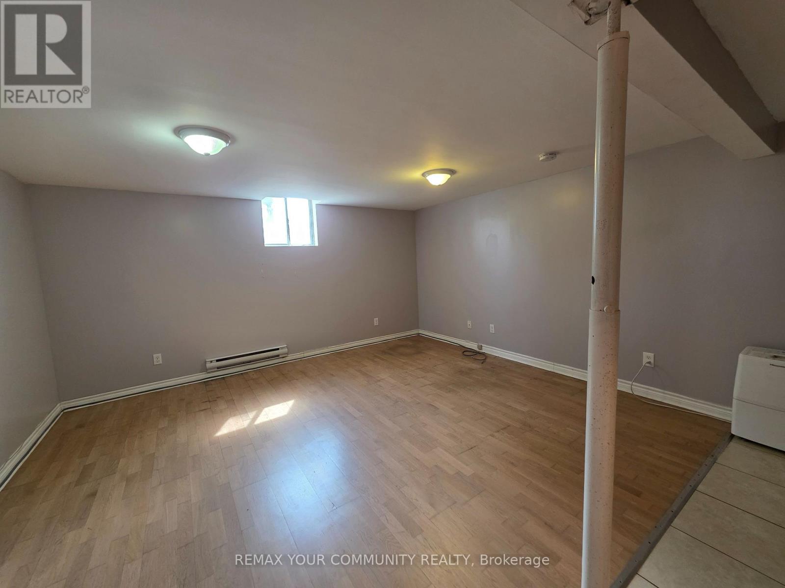 Bsmt - 331 Phillip Murray Avenue, Oshawa, Ontario L1J 1H1 - Photo 2 - E13157334