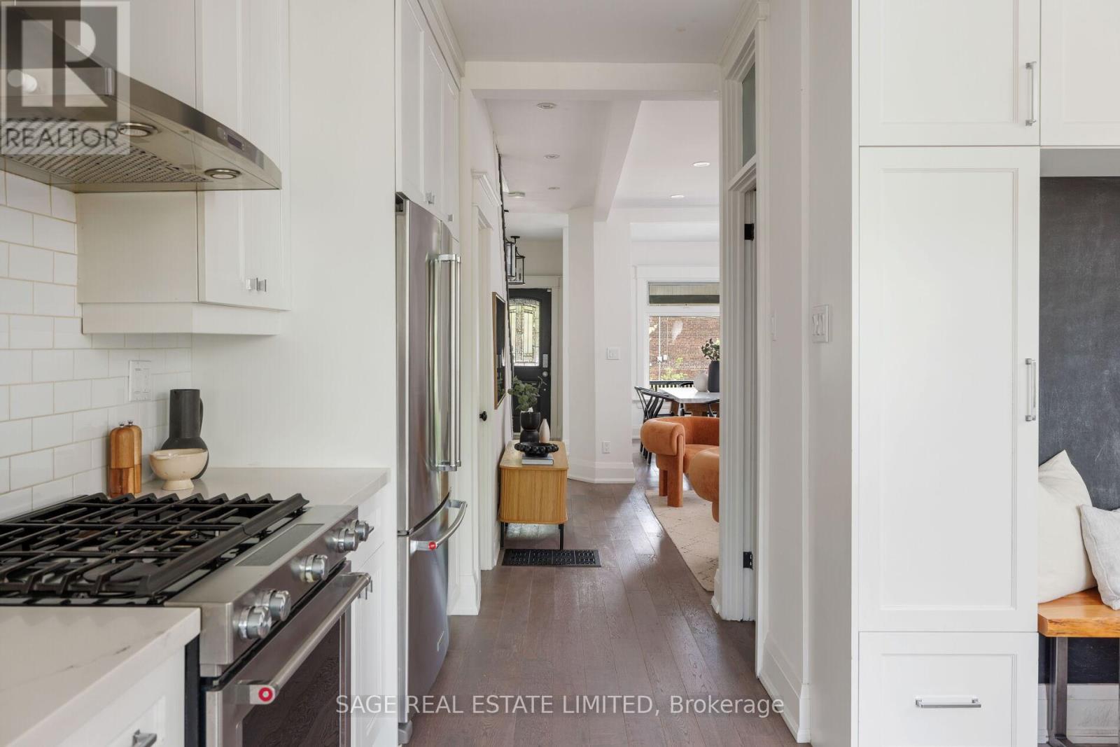 108 Dewhurst Boulevard, Toronto, Ontario  M4J 3J3 - Photo 16 - E13157340