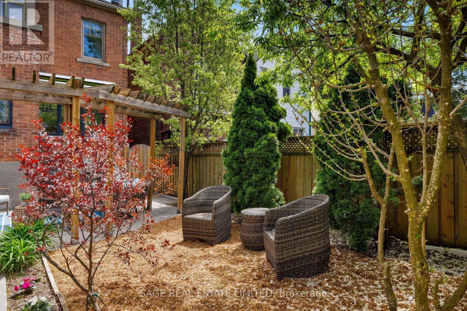 108 Dewhurst Boulevard, Toronto, Ontario  M4J 3J3 - Photo 25 - E13157340