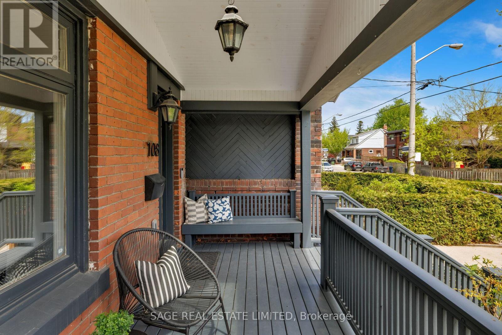 108 Dewhurst Boulevard, Toronto, Ontario  M4J 3J3 - Photo 4 - E13157340