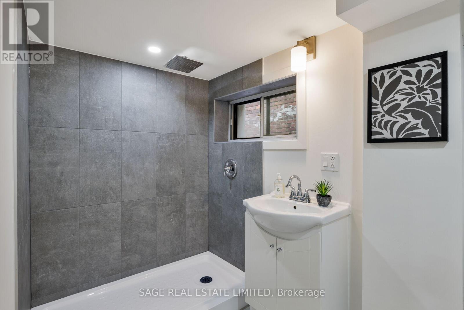108 Dewhurst Boulevard, Toronto, Ontario  M4J 3J3 - Photo 48 - E13157340