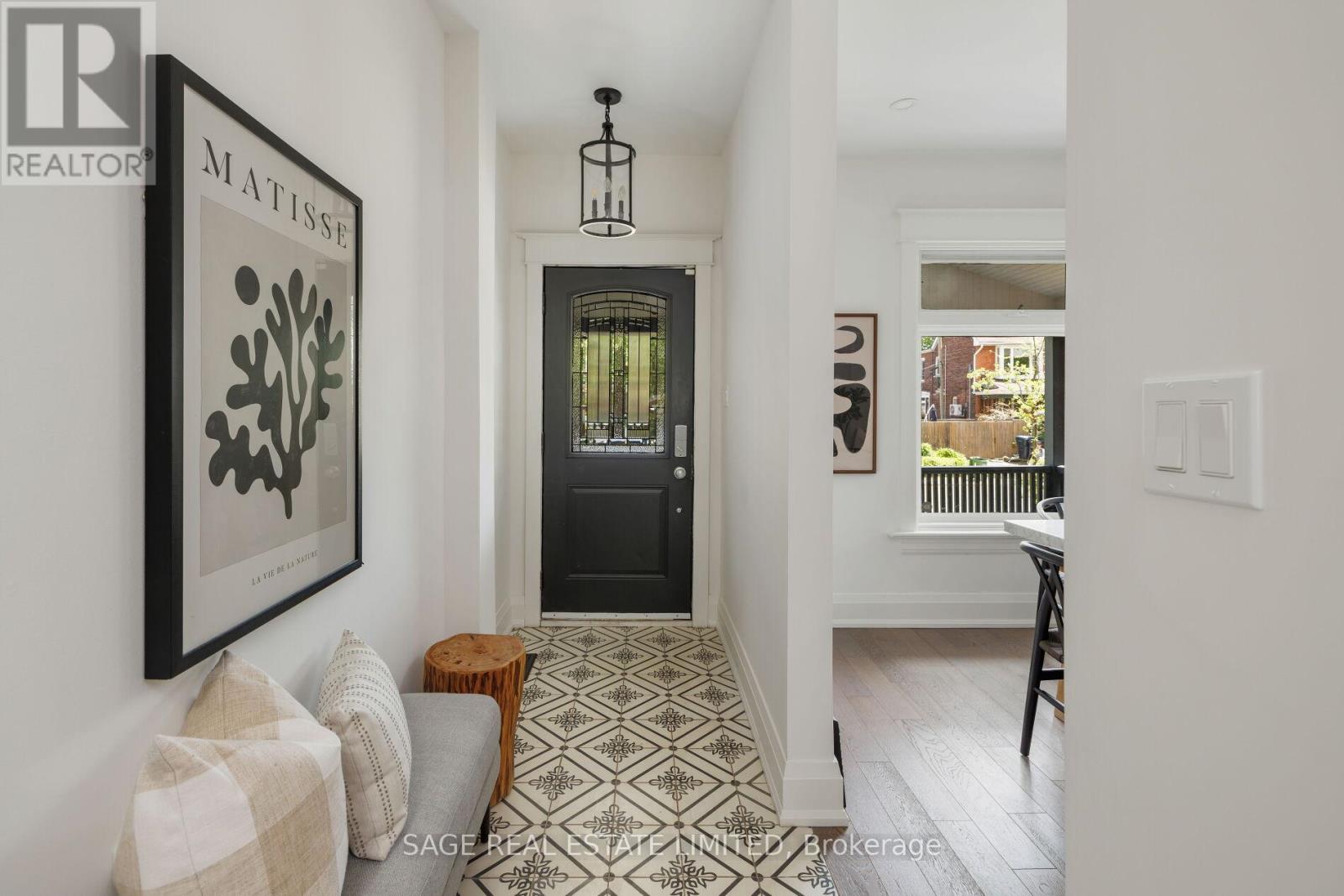 108 Dewhurst Boulevard, Toronto, Ontario  M4J 3J3 - Photo 5 - E13157340