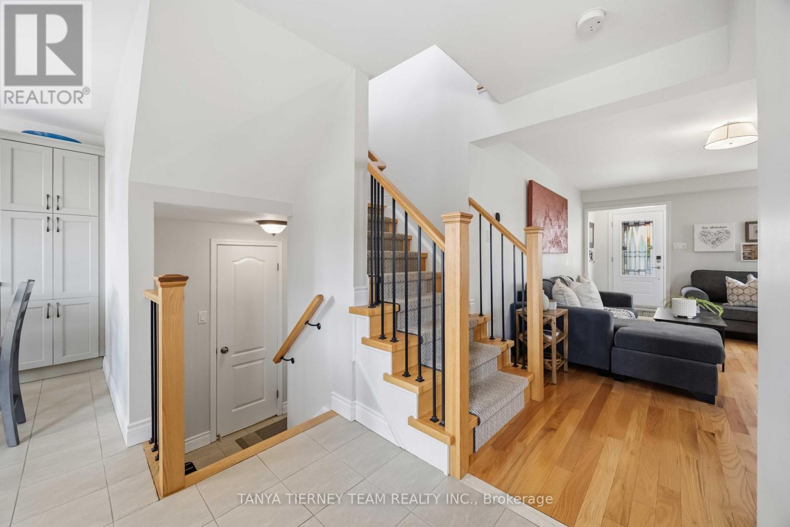 7 Brownridge Place, Whitby, Ontario  L1P 1W4 - Photo 21 - E13157362