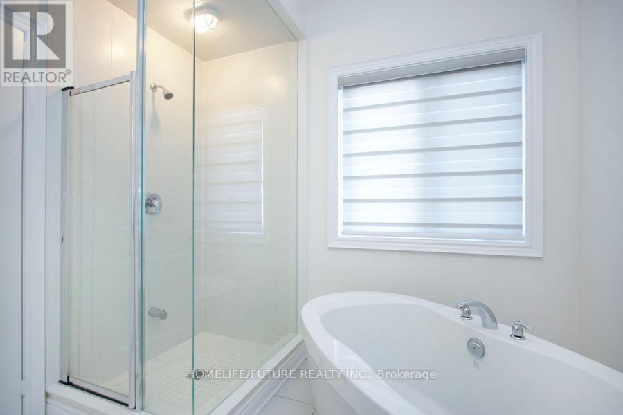 Main & 2nd Floor - 1359 Klondike Drive, Oshawa, Ontario  L1T 0T1 - Photo 14 - E13157398
