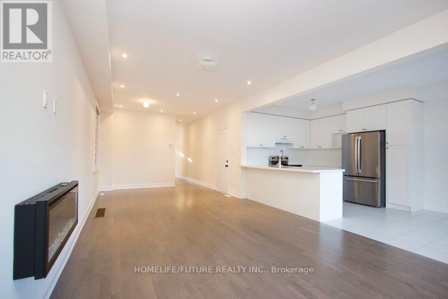 Main & 2nd Floor - 1359 Klondike Drive, Oshawa, Ontario  L1T 0T1 - Photo 6 - E13157398