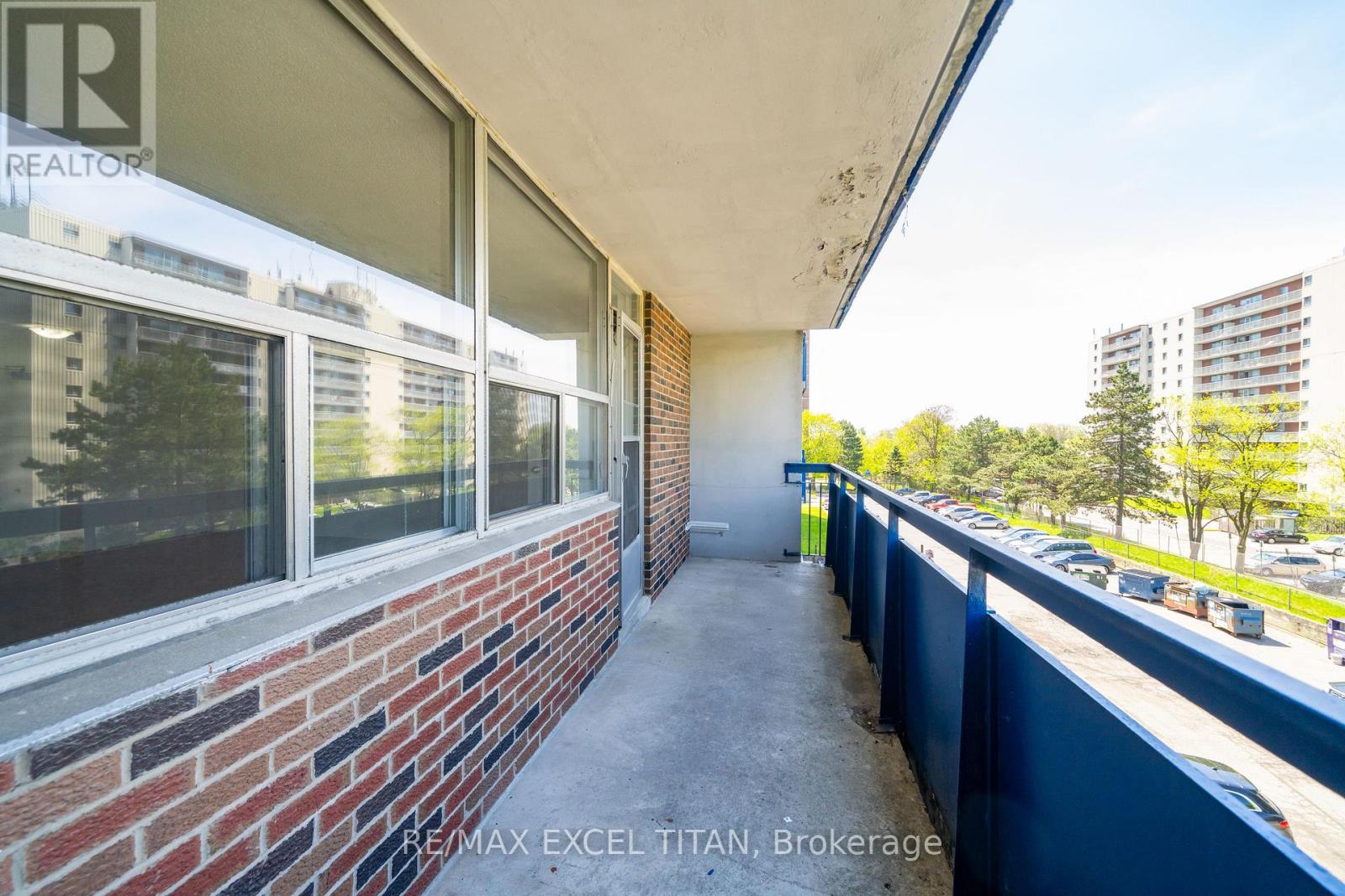 412 - 5 Glamorgan Avenue, Toronto, Ontario M1P 4P1 - Photo 12 - E13157432