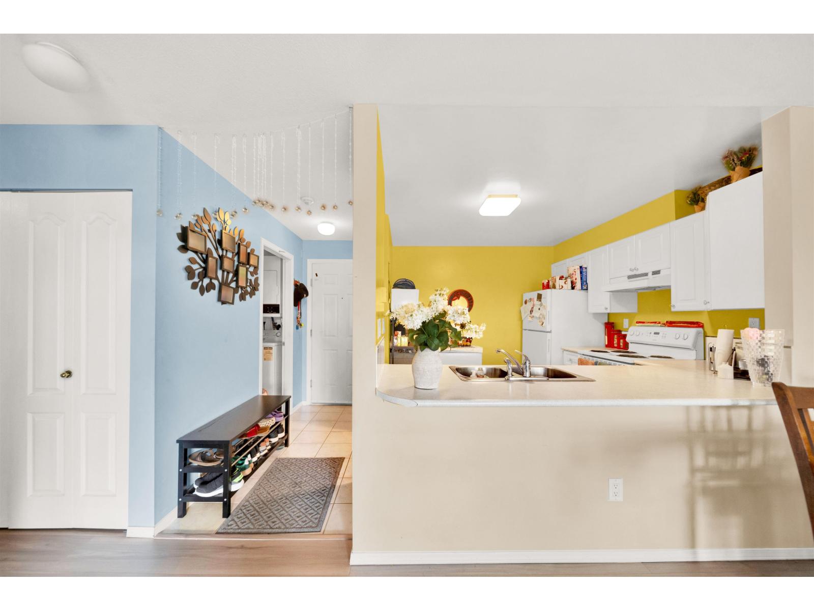 308 15160 108 Avenue, Surrey, British Columbia  V3R 0V2 - Photo 6 - R3125486