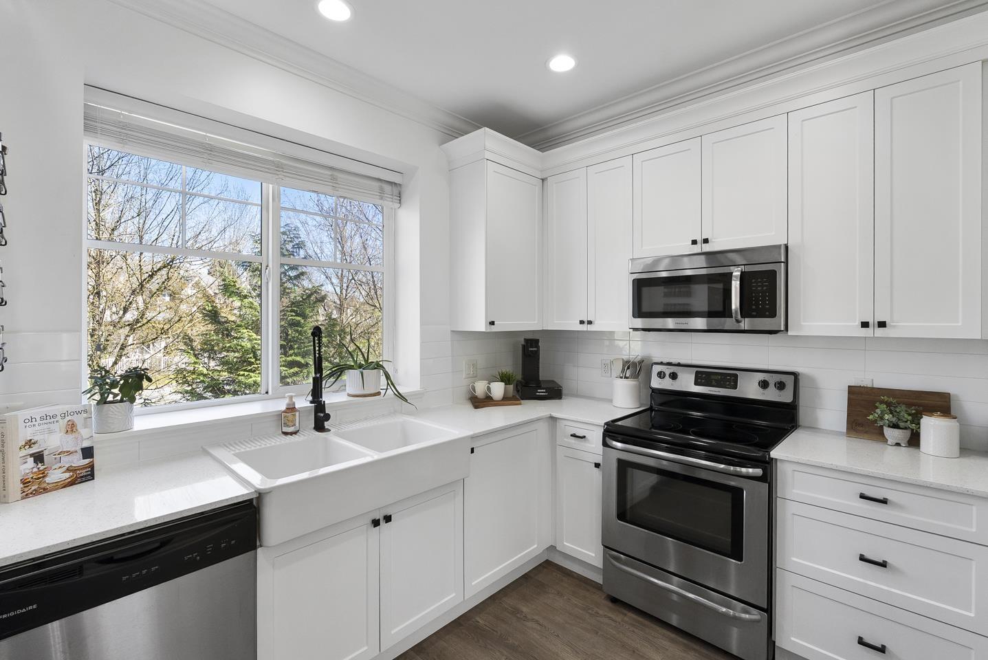 28 19128 65 AVENUE, Surrey, British Columbia