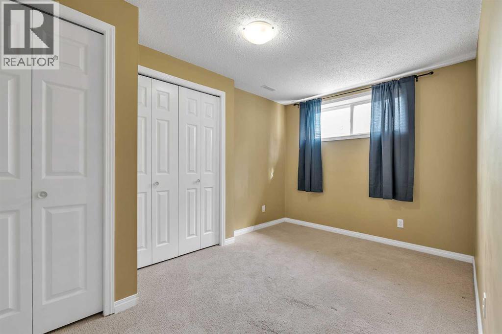 247 Evermeadow Avenue SW, Calgary, Alberta  T2Y 4X2 - Photo 36 - A2310108