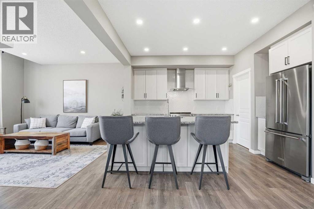 393 Masters Avenue SE, Calgary, Alberta  T3M 2N7 - Photo 3 - A2310664
