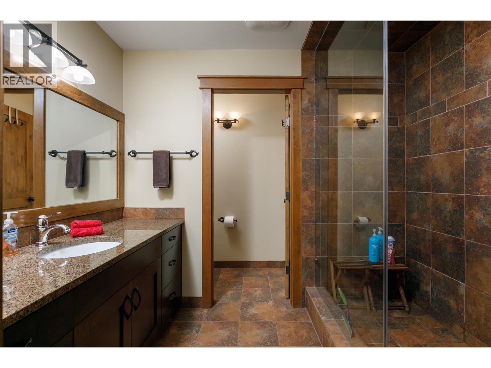 5895 Snow Pines Way Unit# 6, Big White, British Columbia  V1P 1P3 - Photo 12 - 10385818