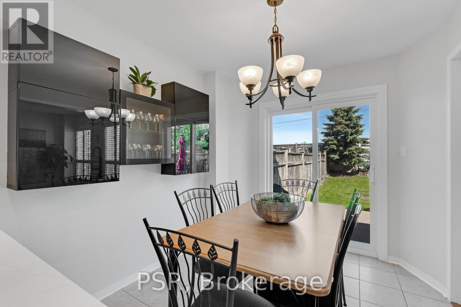 35 Lindenshire Avenue, Vaughan, Ontario  L6A 4A4 - Photo 10 - N13157216