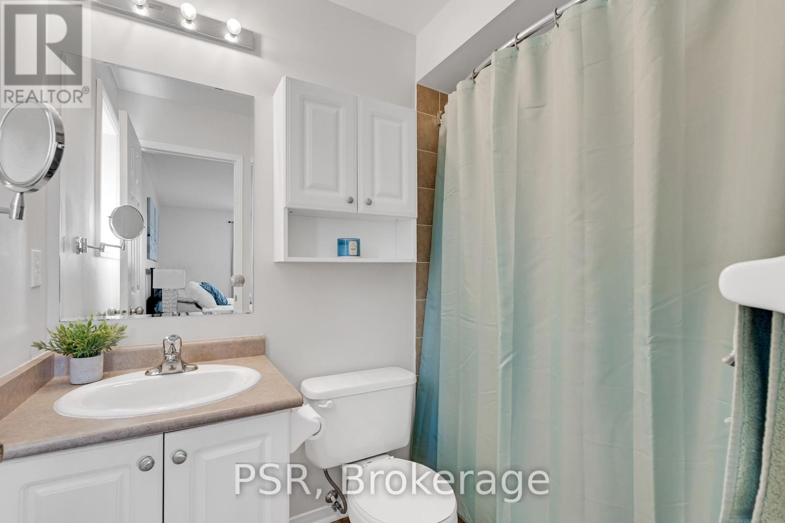 35 Lindenshire Avenue, Vaughan, Ontario  L6A 4A4 - Photo 17 - N13157216