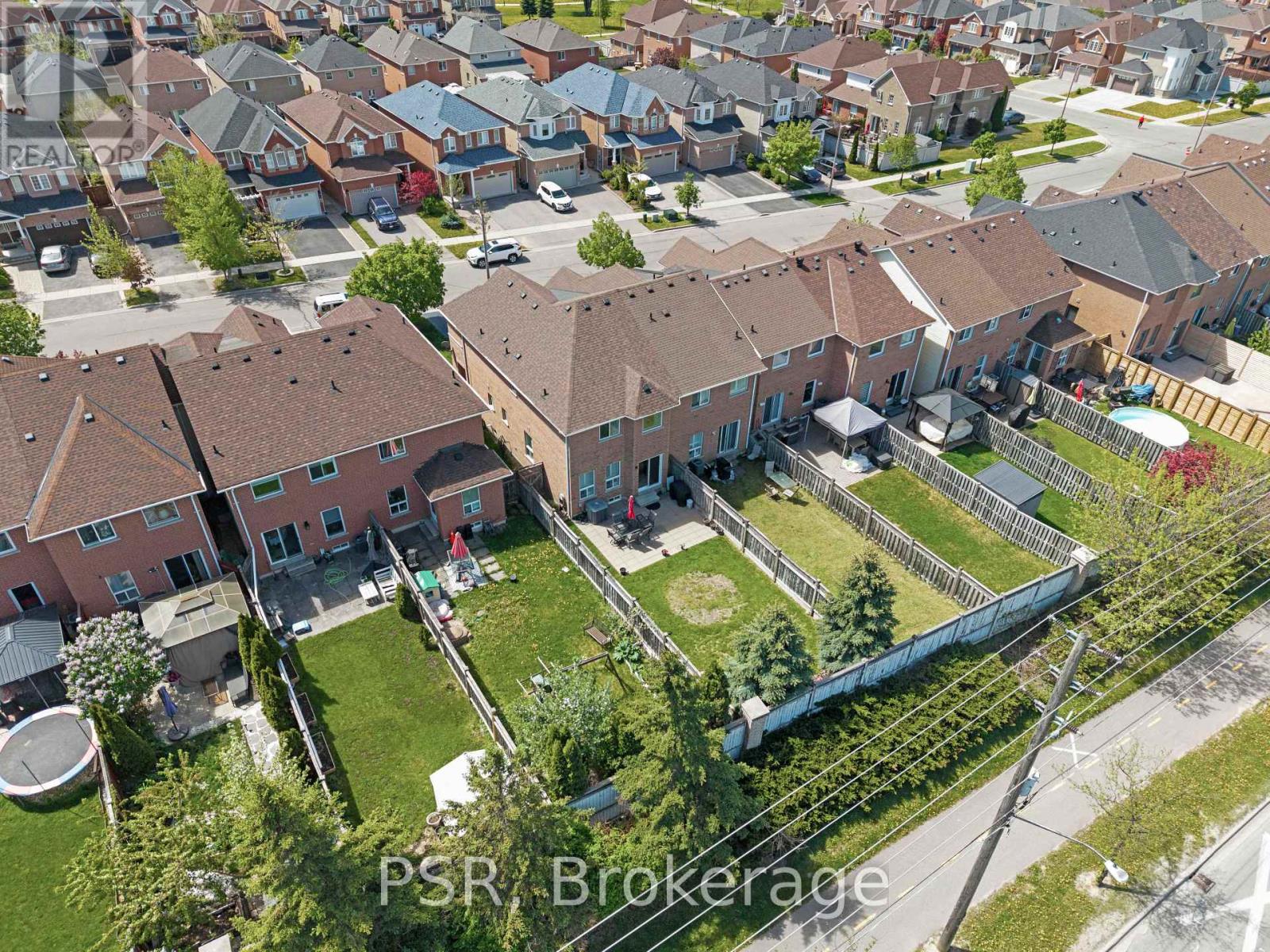 35 Lindenshire Avenue, Vaughan, Ontario  L6A 4A4 - Photo 27 - N13157216