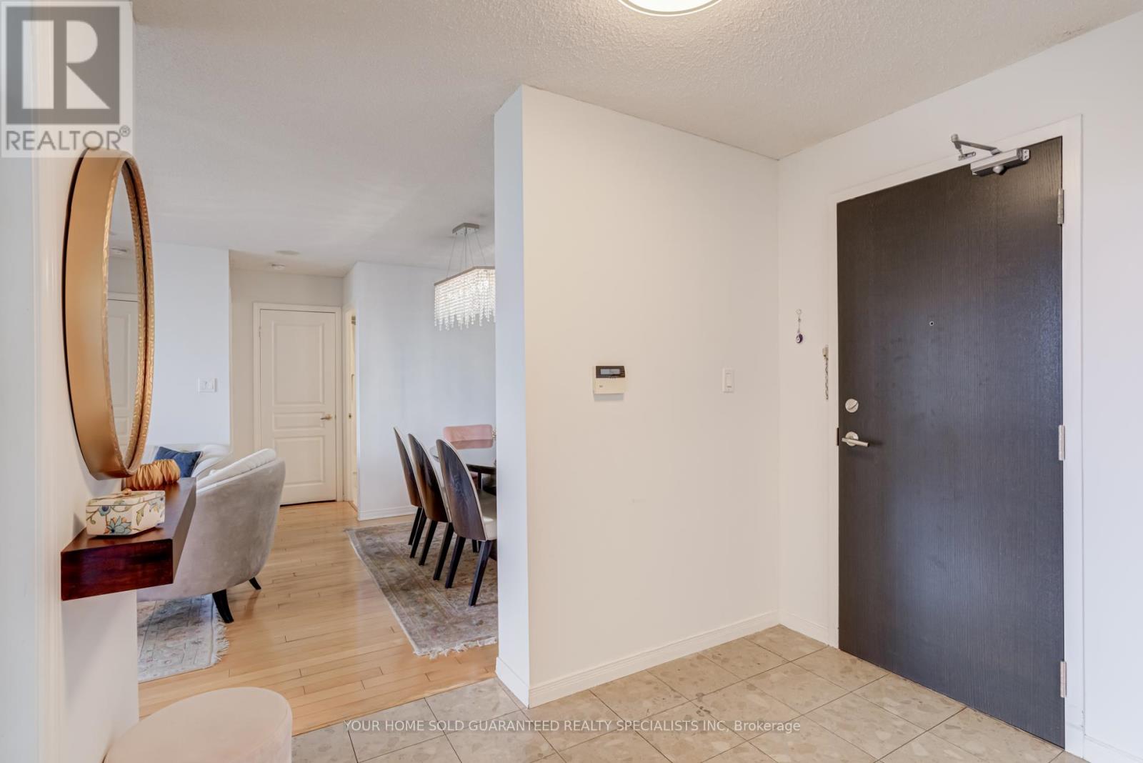408 - 29 Northern Hts Drive, Richmond Hill, Ontario L4B 4L8 - Photo 4 - N13157302
