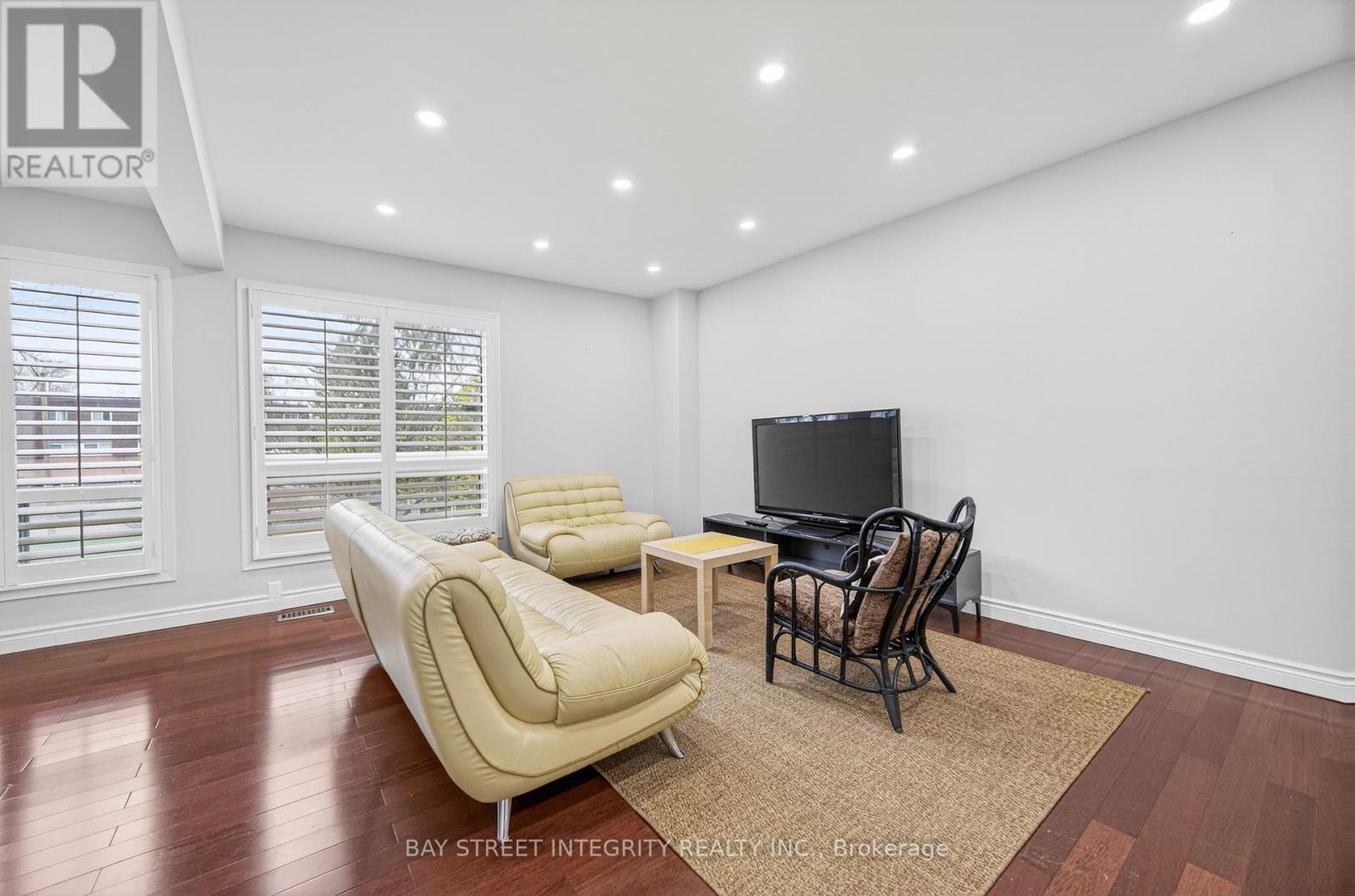 26 - 646 Village Parkway, Markham, Ontario  L3R 2S7 - Photo 8 - N13157318