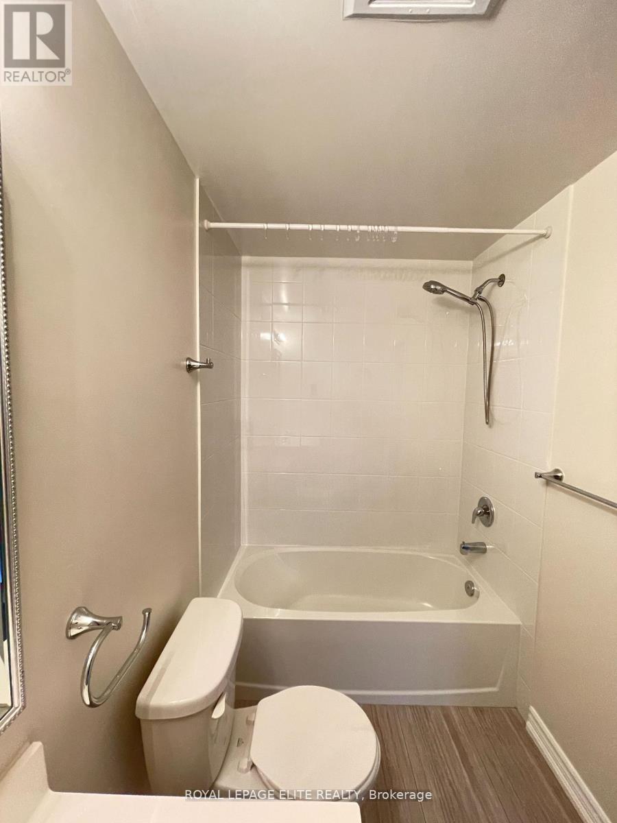 06 - 198 Pine Grove Road, Vaughan, Ontario  L4L 1X3 - Photo 3 - N13157336