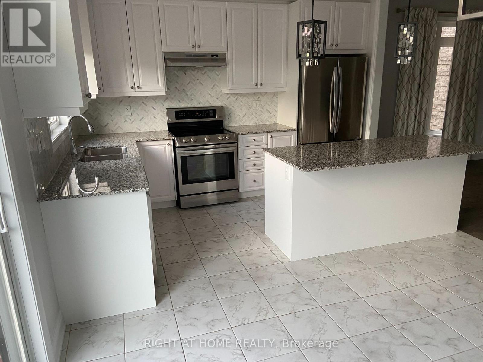 214 Cranbrook Crescent, Vaughan, Ontario  L4H 4K9 - Photo 12 - N13157442